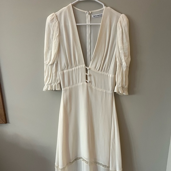 Reformation Dresses & Skirts - Reformation Ginny Dress